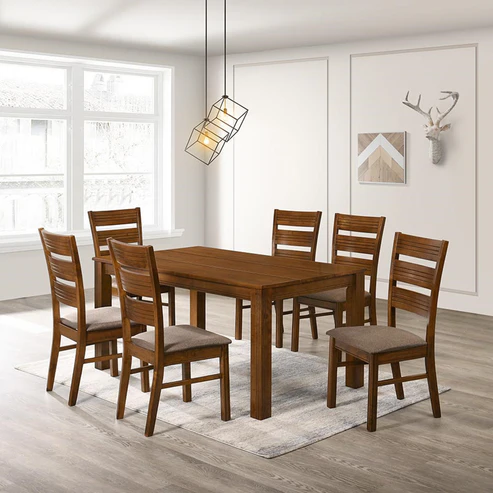Lynnwood Dining Suite